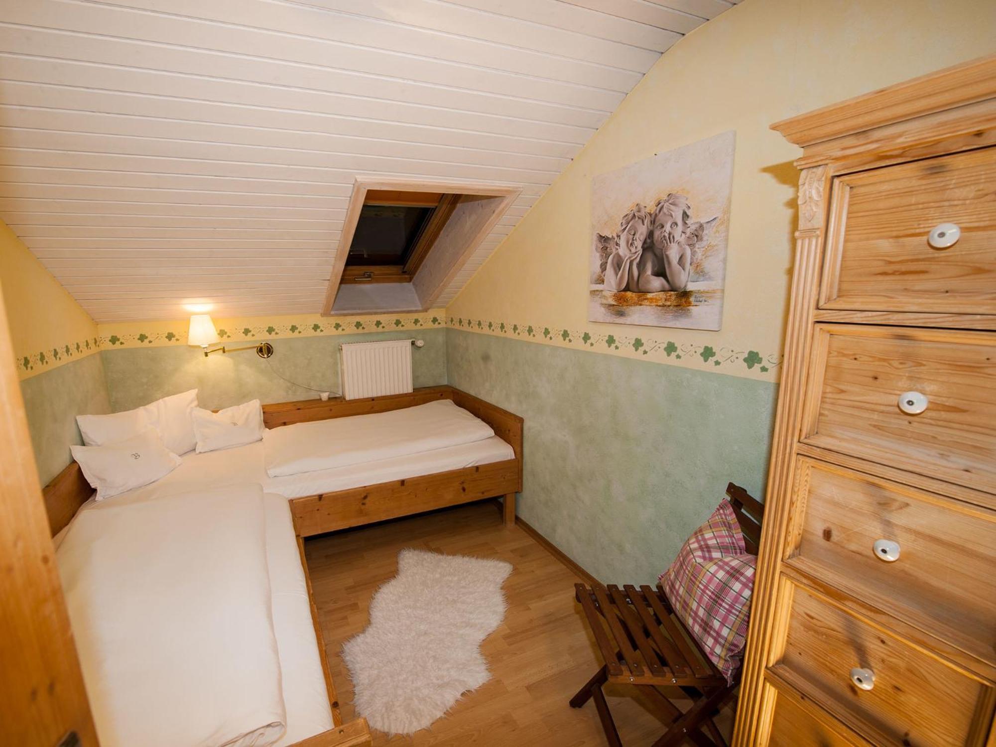 Landhaus Benediktenhof Bad Tolz Room photo